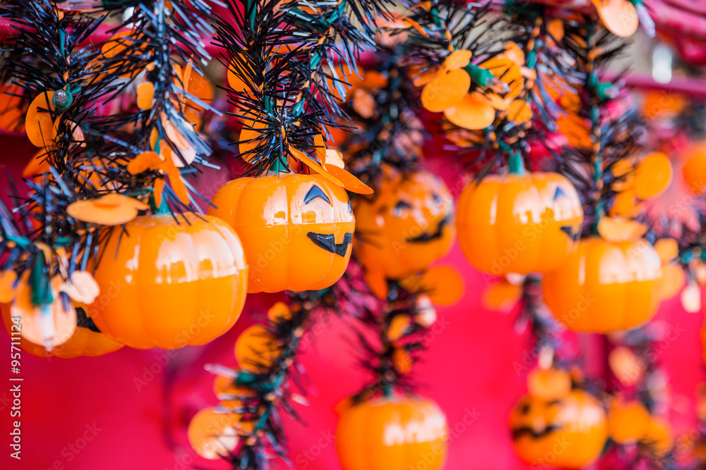 Fototapeta premium Halloween, pumpkins and Halloween scenery