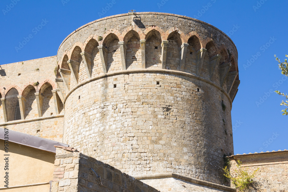 Torre medievale di un antico castello