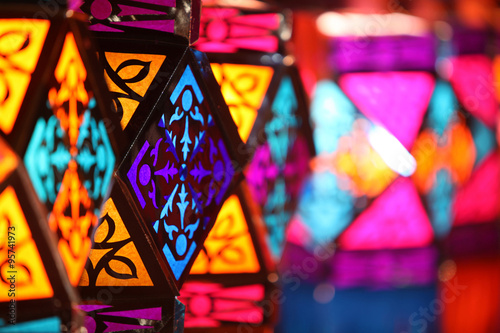 Obraz na płótnie Colorful Diwali Lanterns w salonie