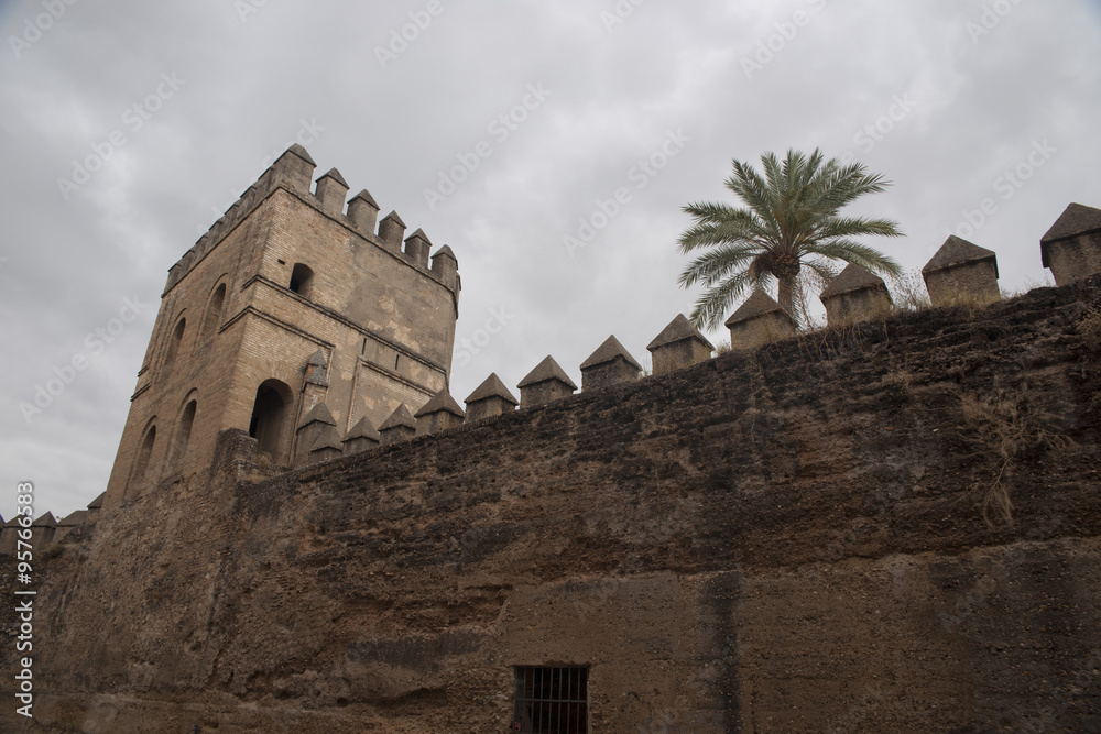 Antigua muralla almohade de la ciudad de Sevilla, Andalucía