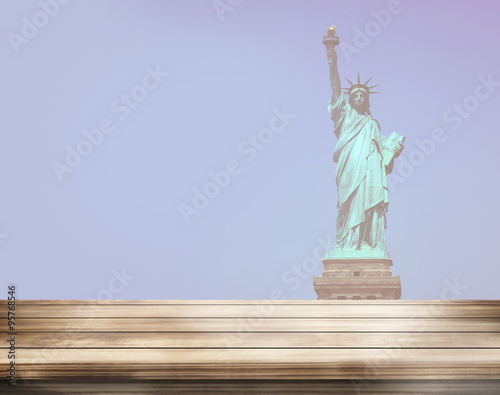 wood desk statue of liberty