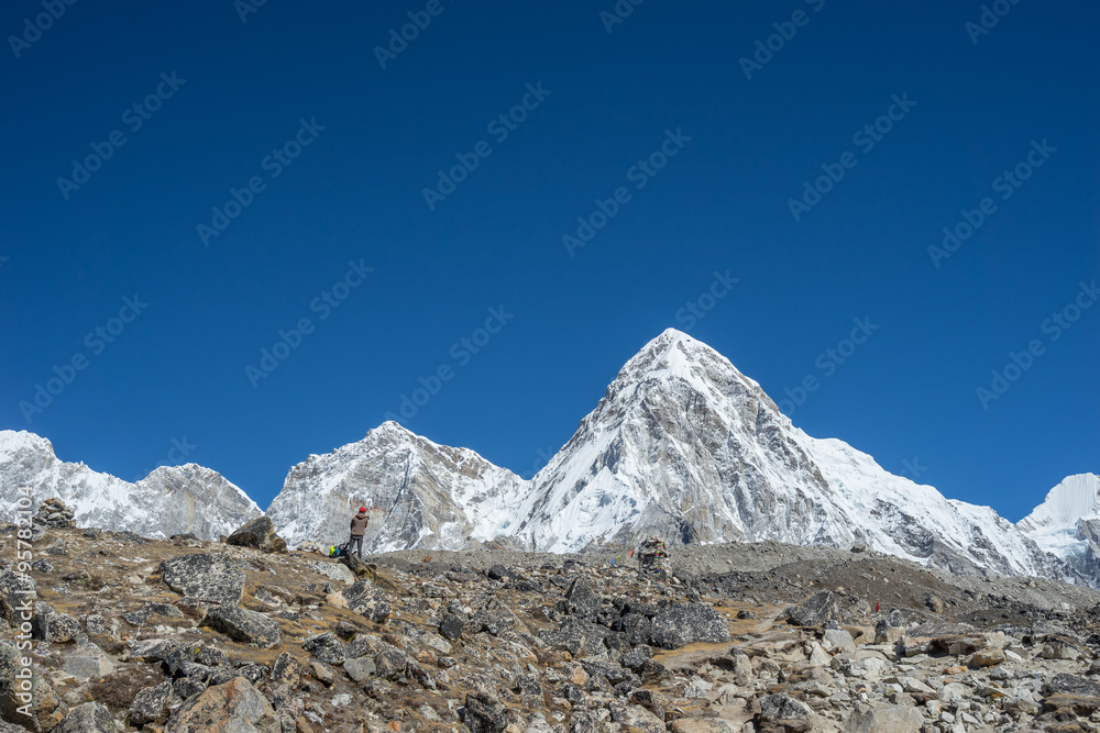 Pumori mountain, Everest region
