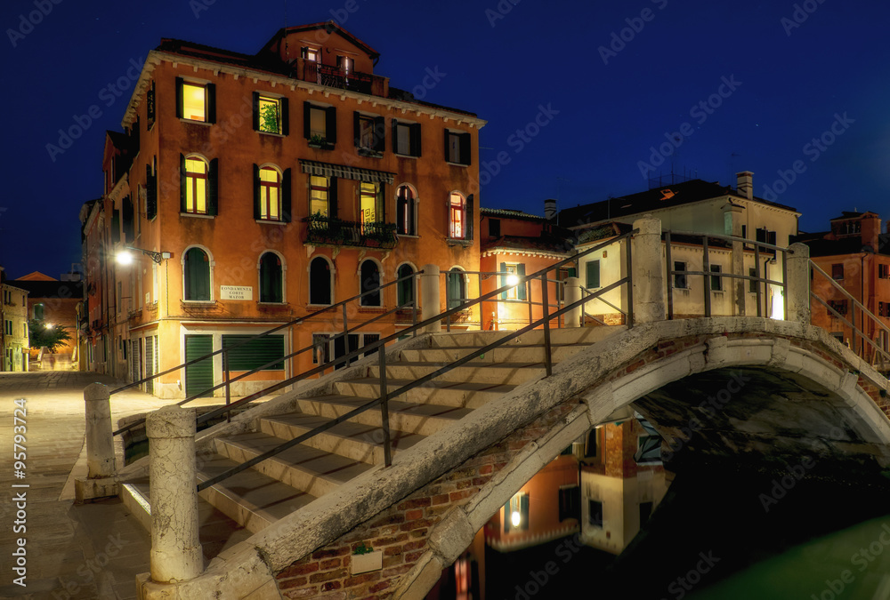 Venezia, ponte veneziano