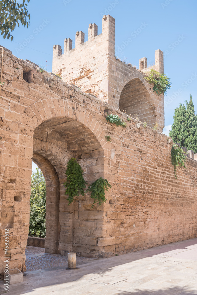 Alcúdia, Mallorca, Stadtmauer