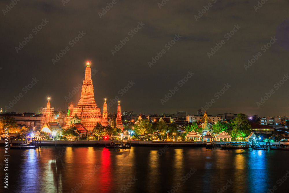 Wat Arun Ratchawararam Ratchawaramahawihan or Wat Arun in Bangkok of Thailand