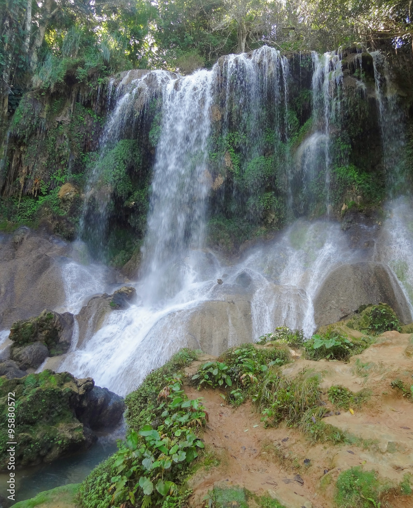 Obraz premium waterfall in Cuba