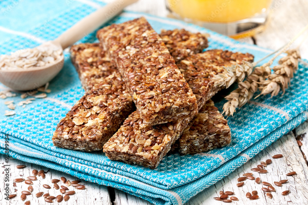 Fototapeta premium cereal bars