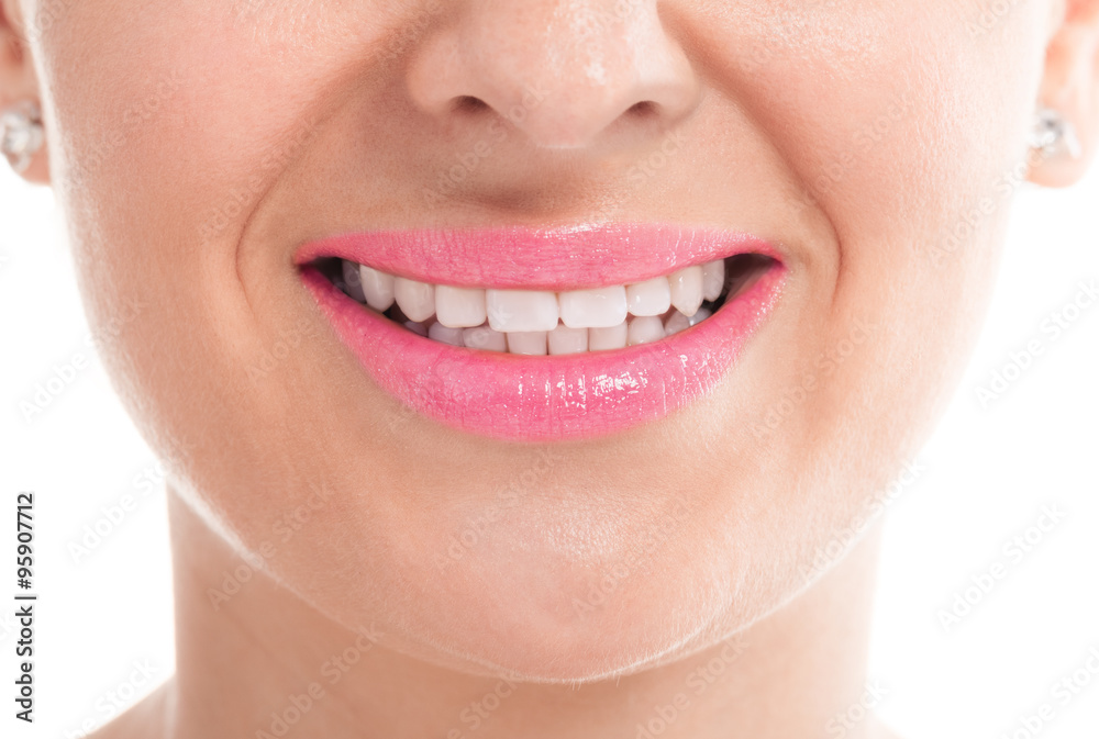 Obraz premium Happy smiling girl with whiten hygiene teeth