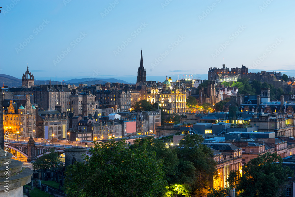 Obraz premium Edinburgh city from Calton Hill, Scotland, uk,