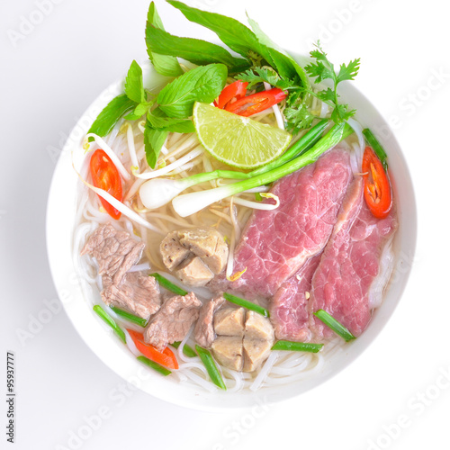 vietnamese noodle, pho beef soup