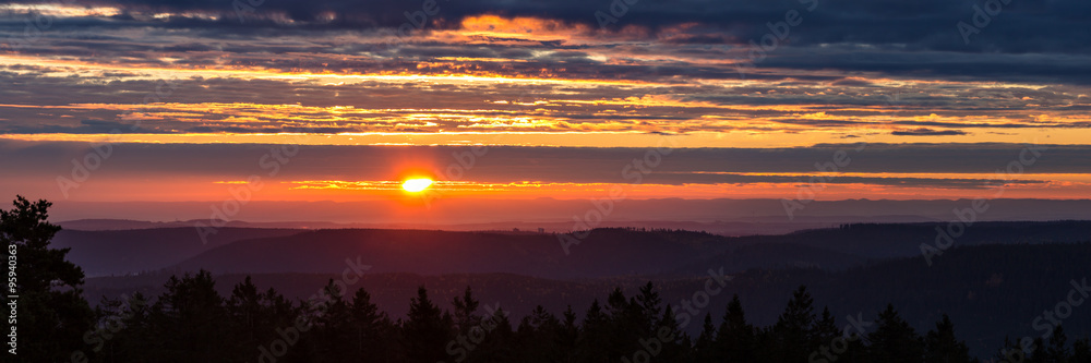 Sonnenaufgang im Schwarzwald