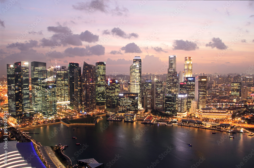 Singapur Skyline am Abend