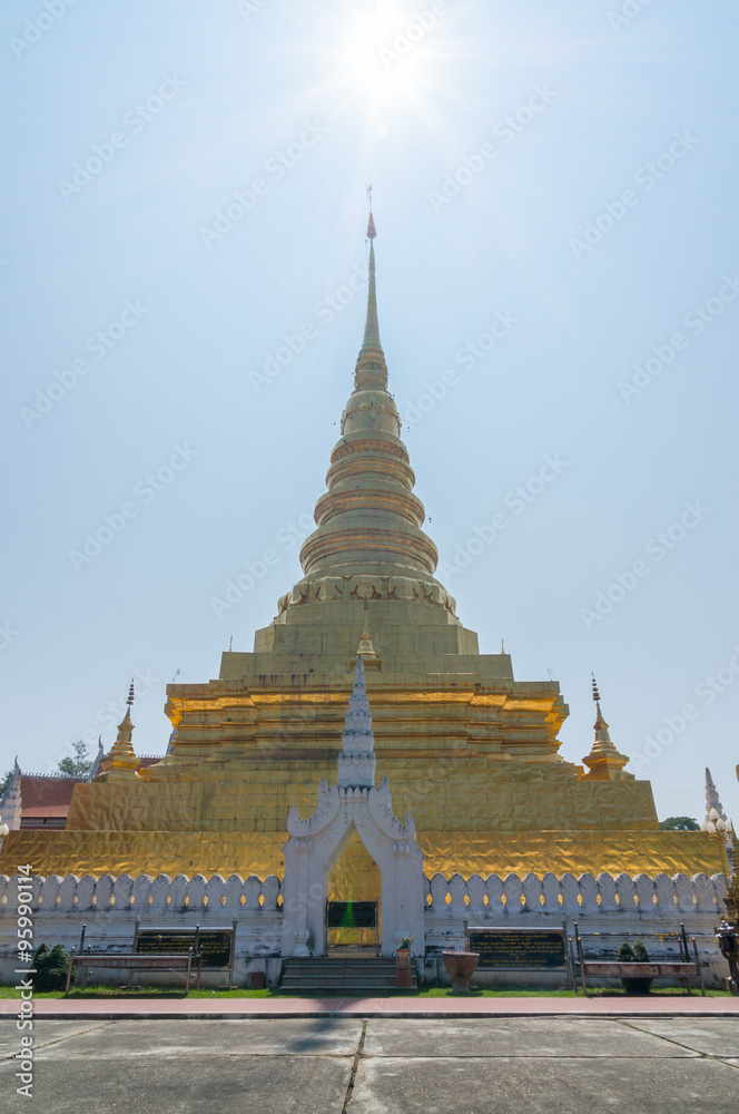 Fototapeta premium Wat Prathat Chaehang, Nan,Thailand
