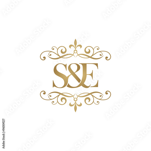 S&E Initial logo. Ornament ampersand monogram golden logo