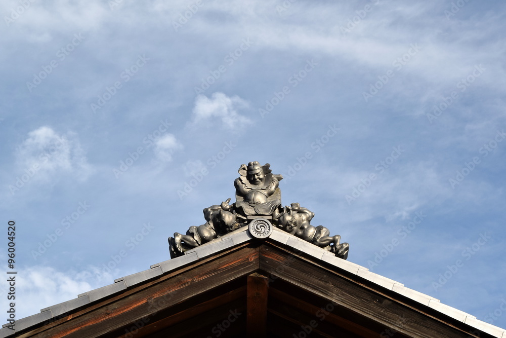 日本家屋の飾瓦　鍾馗