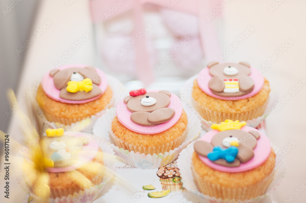 Birthday pink cakes