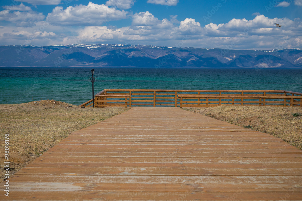 Wooden walkway leading to the lake
