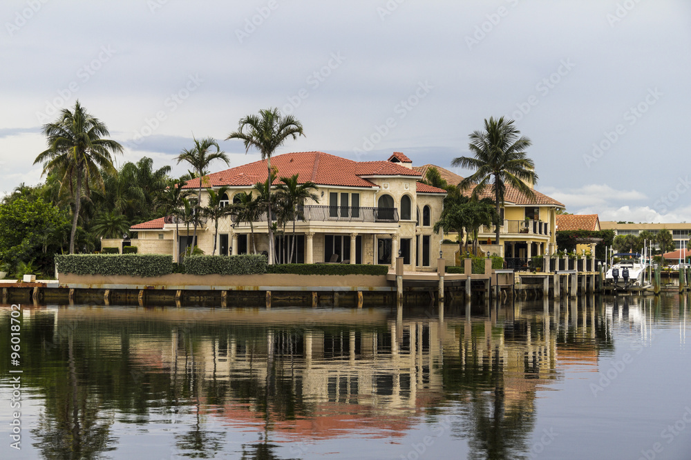 Houses in Florida reflecting on water