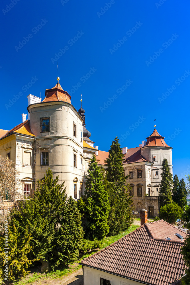 Jezeri Palace, Czech Republic