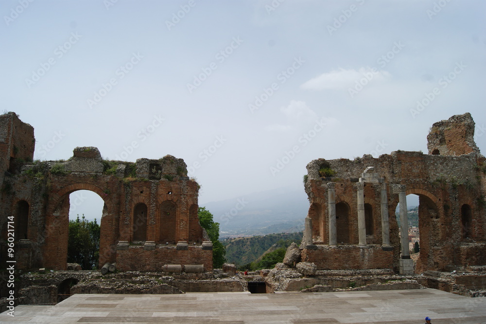 temple taormine