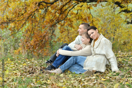 Family relax in autumn park © aletia2011