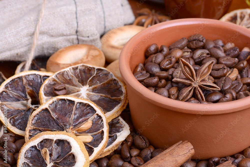 coffee beans, old lemon, cinnamon and aroma spice