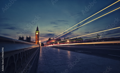 Fototapeta Londyńska linia horyzontu przy zmierzchem