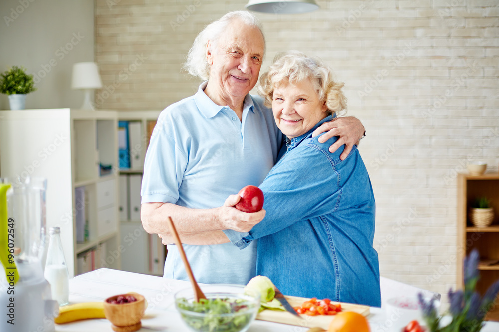 Embracing seniors Embracing seniors