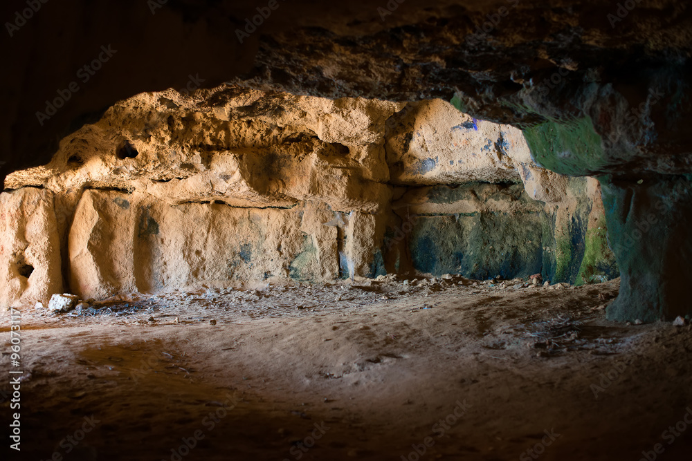 Obraz premium Ancient cave interior.