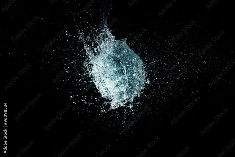 Obraz premium water balloon explosion
