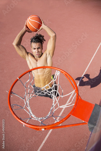 basketball player © jcfotografo