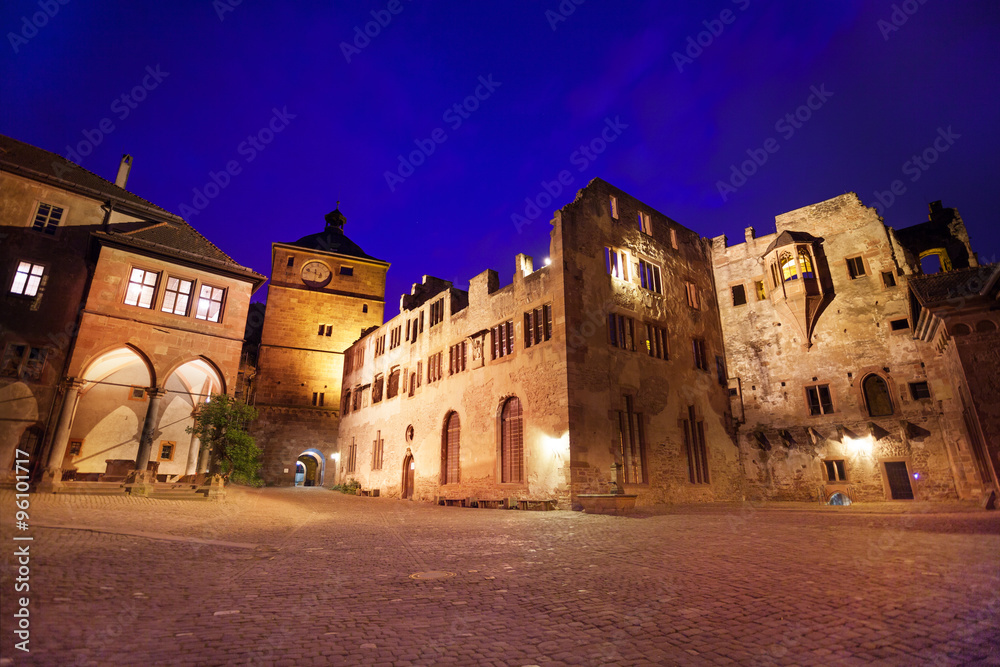 Inner square of Schloss Heidelberg during night