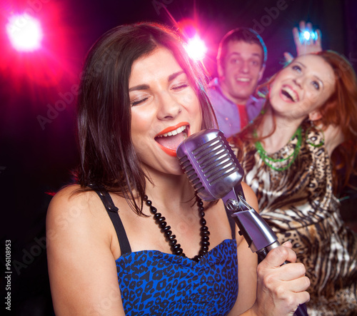  karaoke