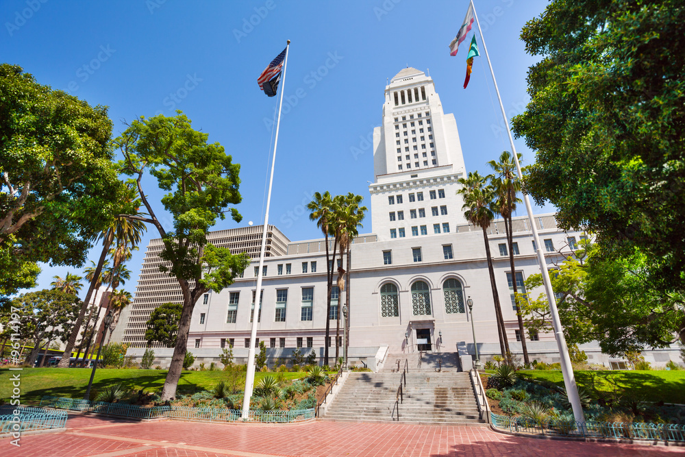 Fototapeta premium Town hall view with flags in LA downtown, the USA