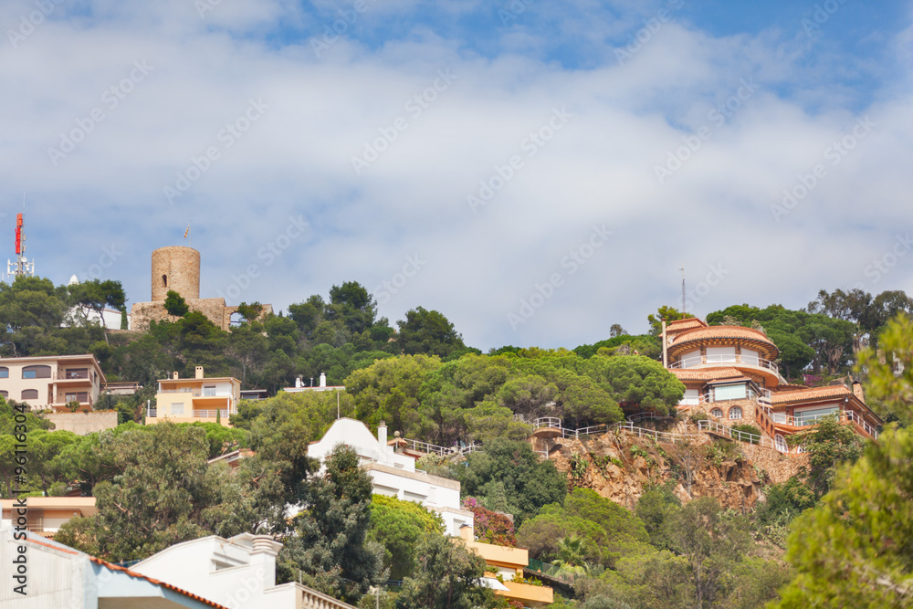 Замок Сан-Хуан. Гора Сан-Хуан, Бланес, Каталония, Испания