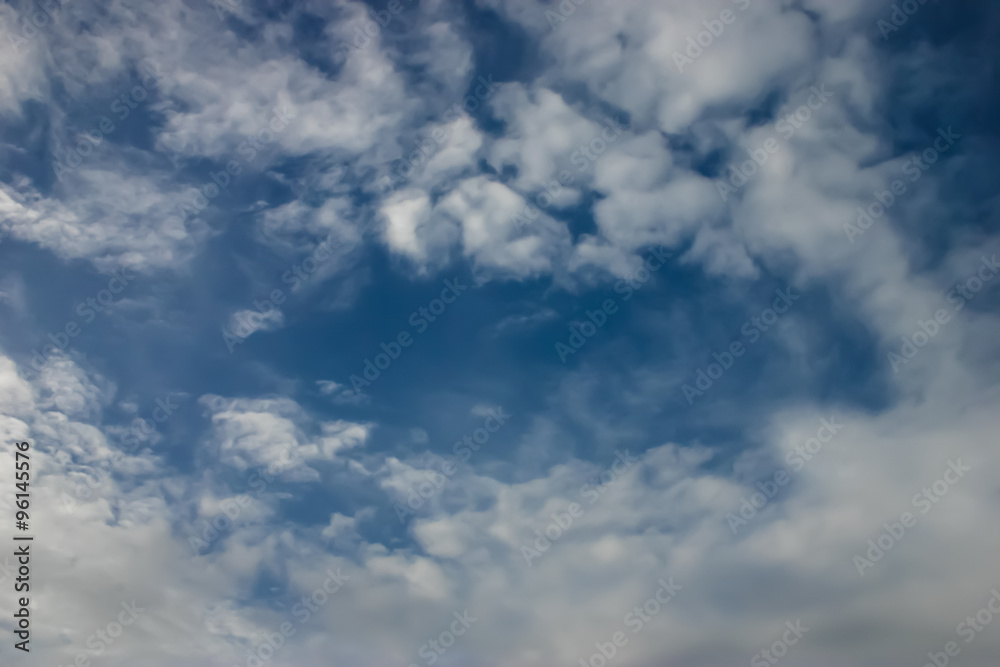 Fototapeta premium Nice blue sky with scattered cloud