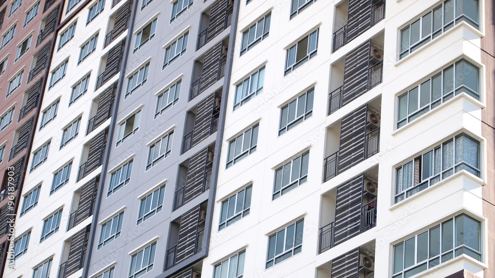 Fototapeta premium Perspective and underside angle view to textured background