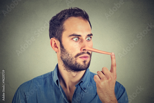 Fotografia Man with long nose shocked surprised