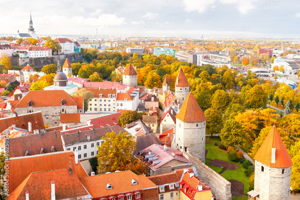 Naklejka premium Tallinn. Estonia. Old city.