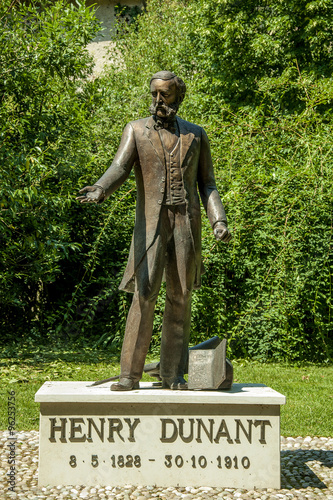 Solferino - Monumento a Henry Dunant