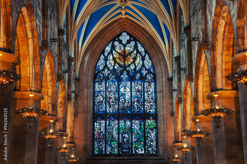 Fototapeta premium Interiors of St Giles Cathedral in Edinburgh