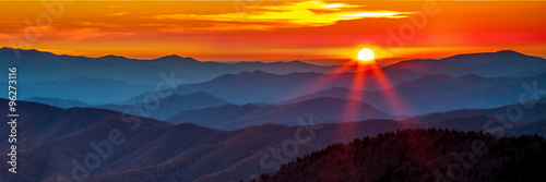 Smoky mountain sunset © Philip Steury