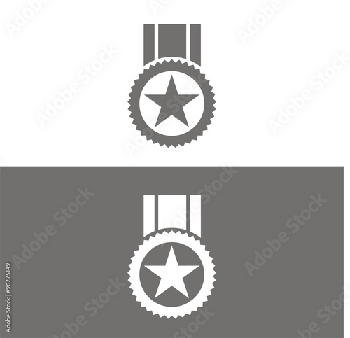 Icono de medalla sobre fondos blanco y negro