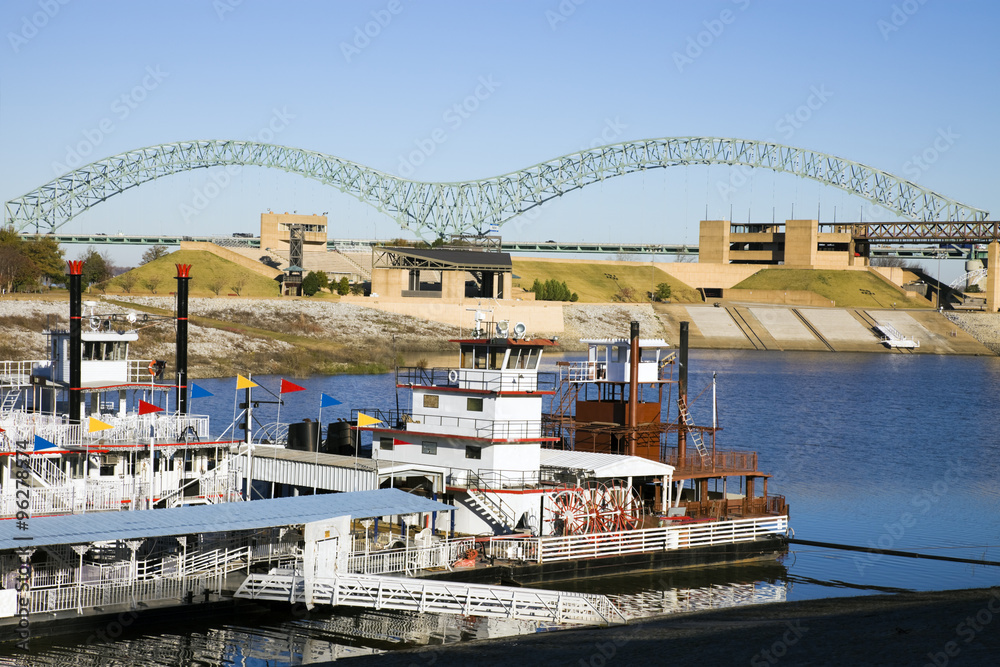 Steamboats on Mississipi