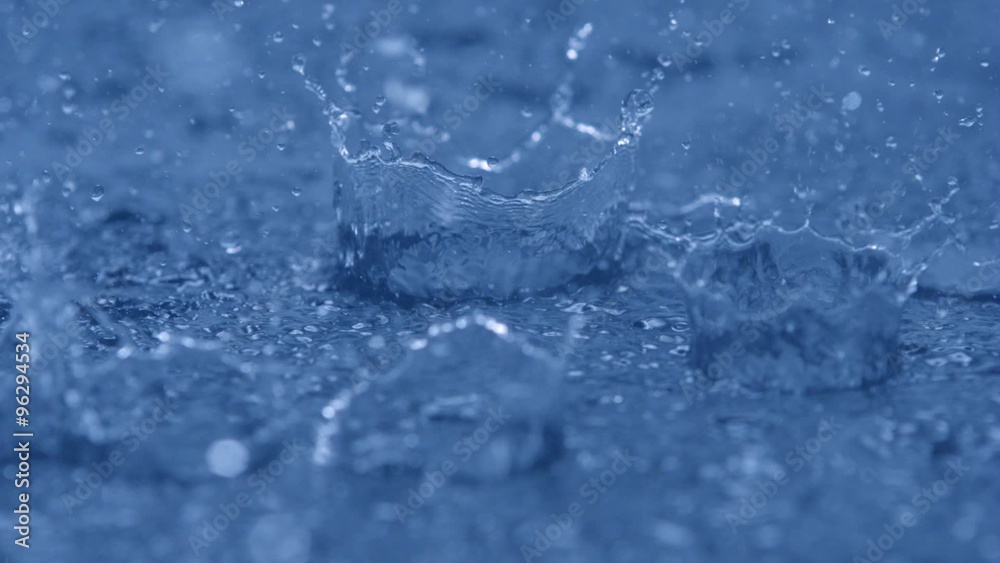 Heavy rain on water shooting with high speed camera, phantom flex.