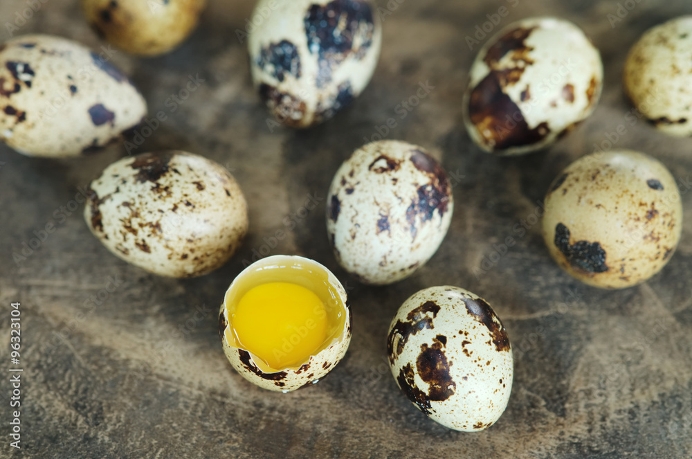 close up break quail egg and quail eggs on background close up break quail egg and quail eggs on background