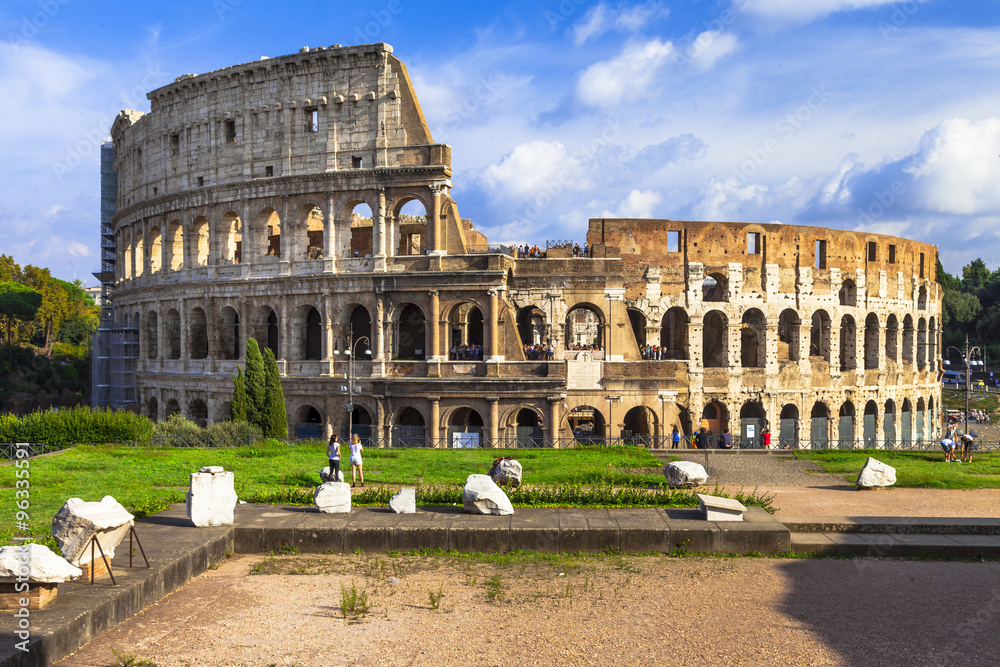 Great italian landmarks- Colosseum, Rome