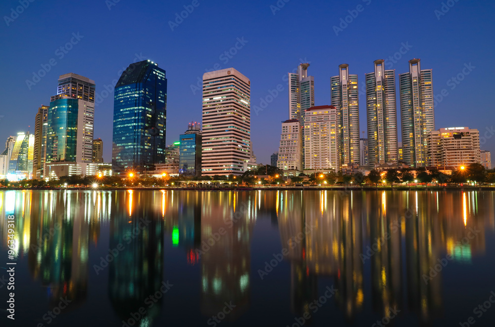 Obraz premium Benchakitti Park