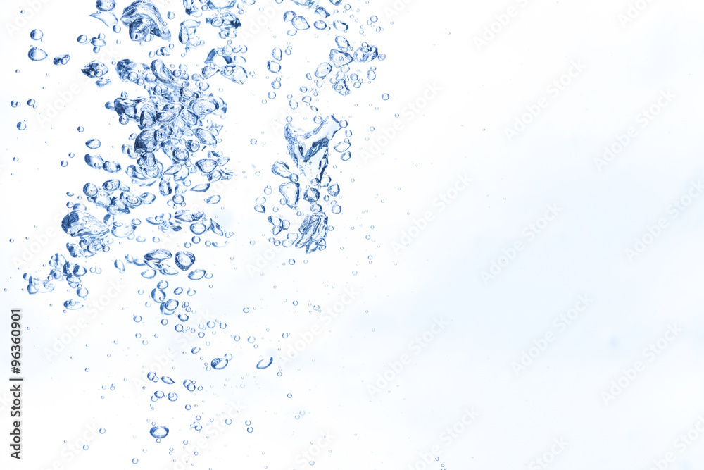 Bubbles in fresh water Bubbles in fresh water