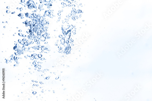 Bubbles in fresh water